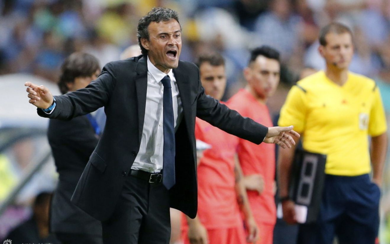 九游娱乐网页版入口-巴塞罗那险胜马拉加，梅西再展神技(在签约以后,巴塞罗那俱乐部尽心尽力地帮助梅西成长)