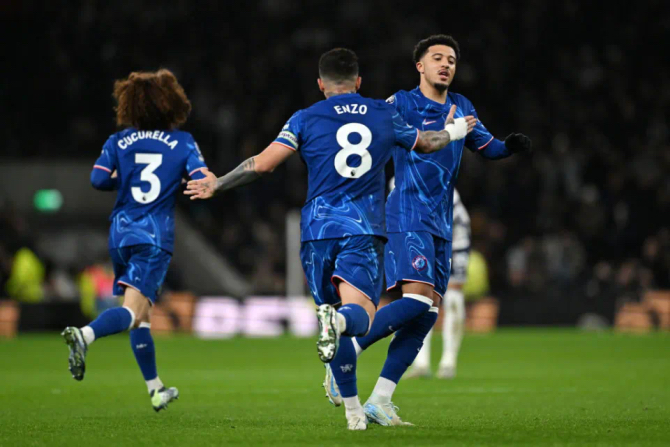 九游娱乐培训-切尔西客场击败劲敌积分领先(切尔西客场击败劲敌积分领先的球队)