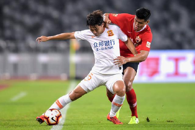 深圳佳兆业客场逼平强队,表现超出预期斩获宝贵分(深圳佳兆业队员2020) 深圳佳兆业客场逼平强队,表现超出预期斩获宝贵分(深圳佳兆业队员2020)