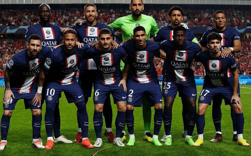 包含巴黎圣日耳曼队在比赛中大获全胜,轻松晋级的词条 包含巴黎圣日耳曼队在比赛中大获全胜,轻松晋级的词条