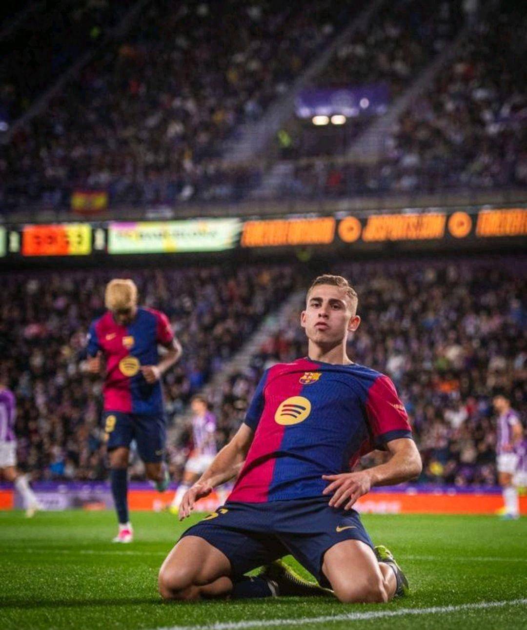 包含体坛佼佼者独领风骚，足球比赛势如破竹的词条