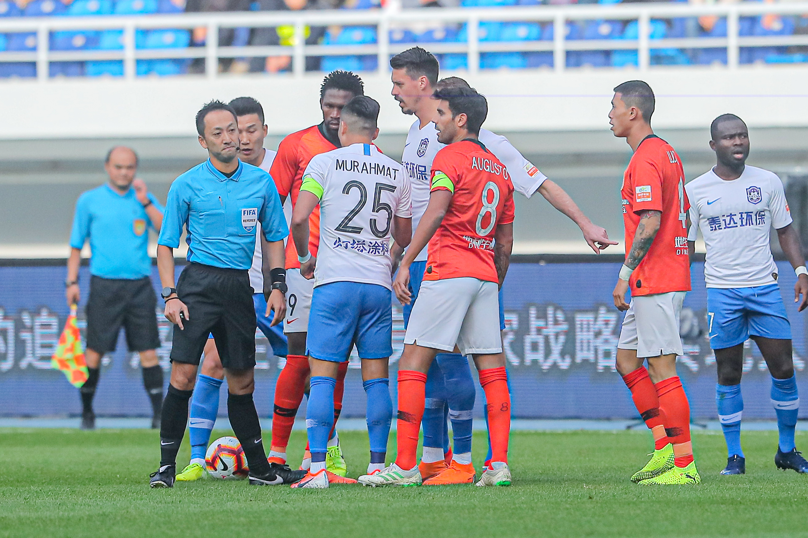 九游娱乐app-包含天津泰达成功逆转战胜对手，喜迎三连胜的词条