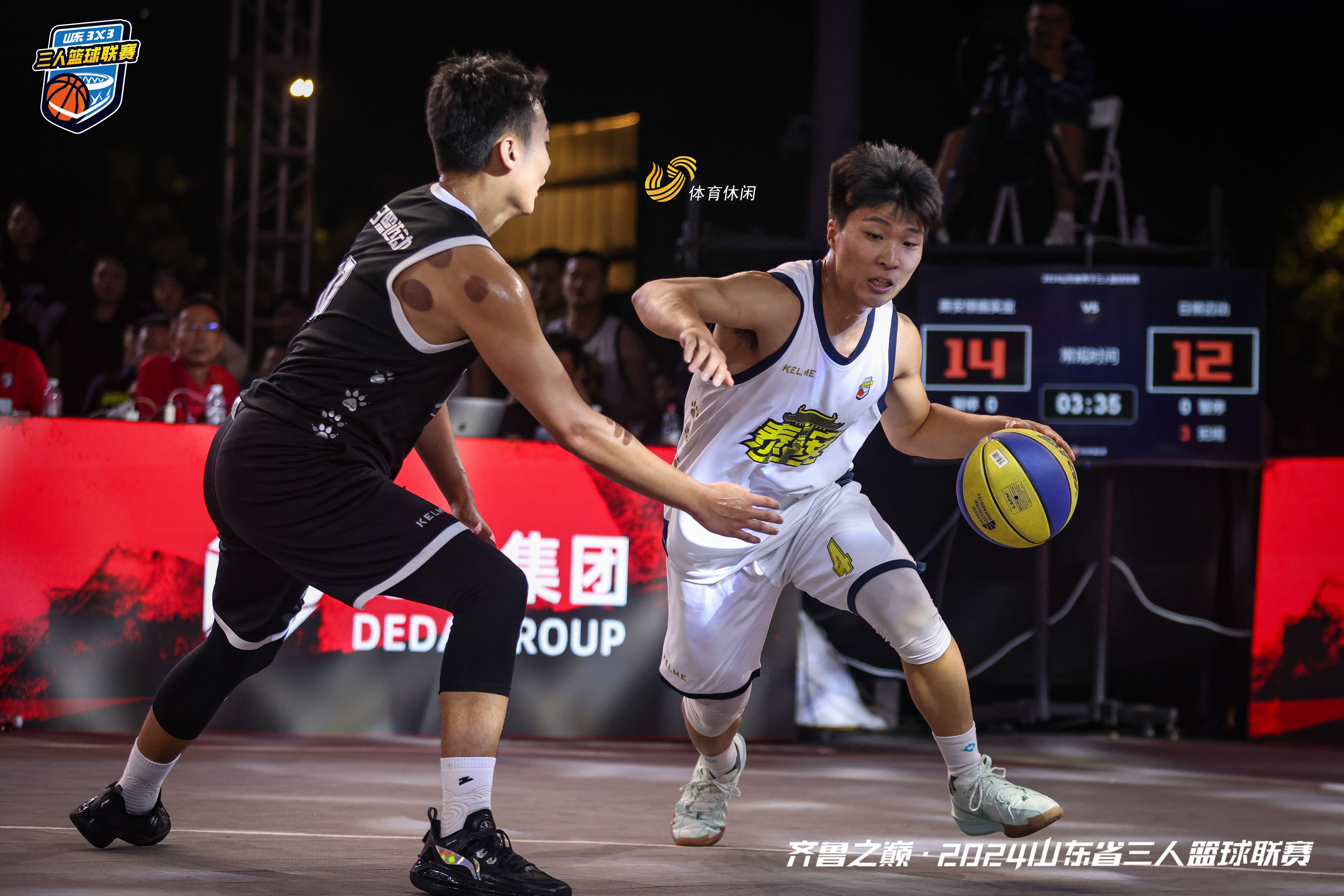 精彩绝伦的表现，球场上的战斗精彩纷呈