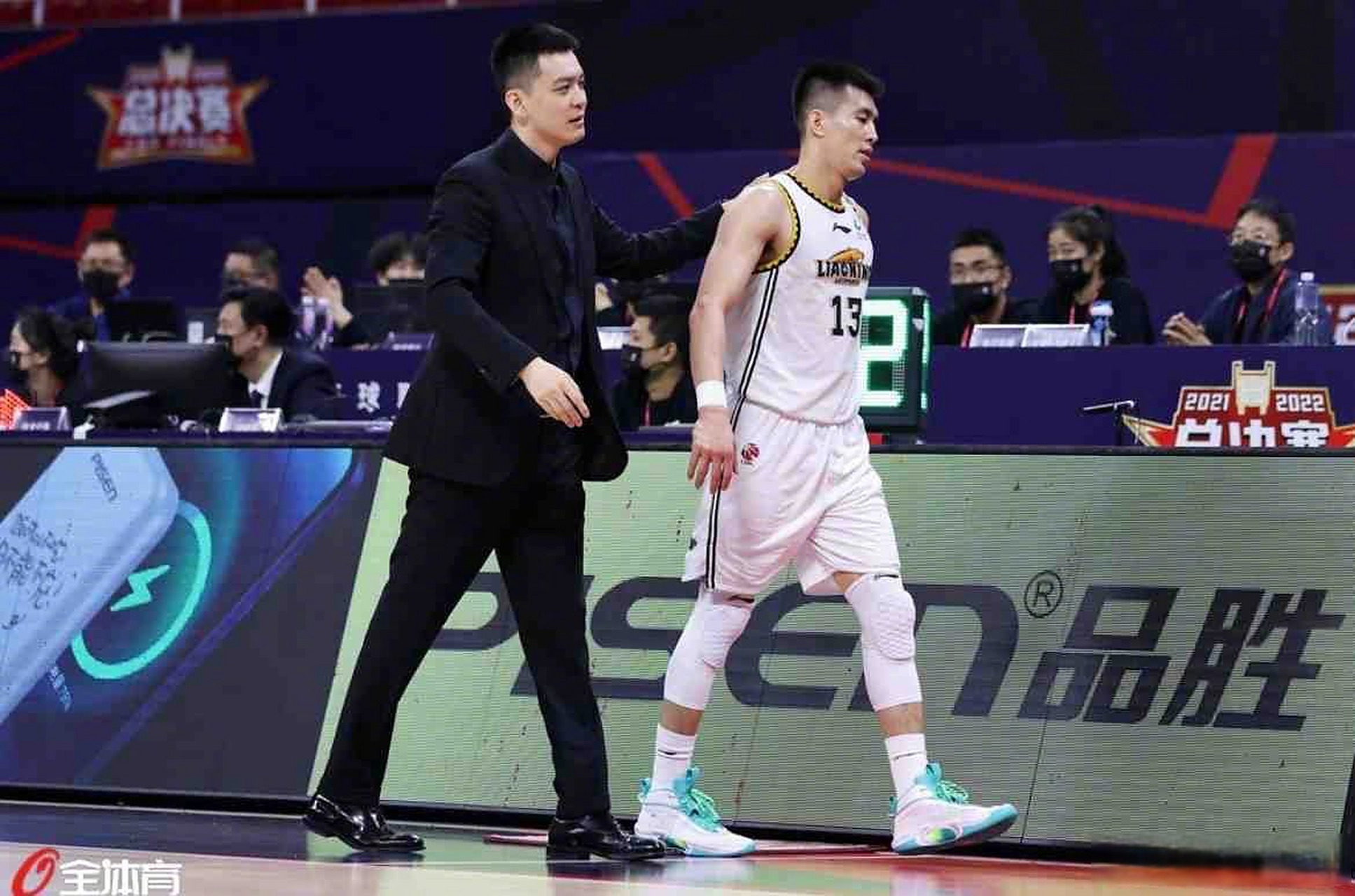 九游娱乐馆-重庆男篮客场告捷，赢得对手尊重